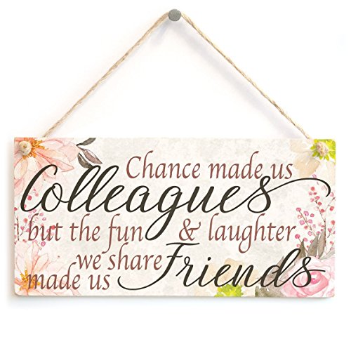 Sansa Meijiafei ne-a facut colegi, dar distractia si rasul pe care le impartasim ne-au facut prieteni - Semn PVC Cadou coleg de plecare 10"x5"